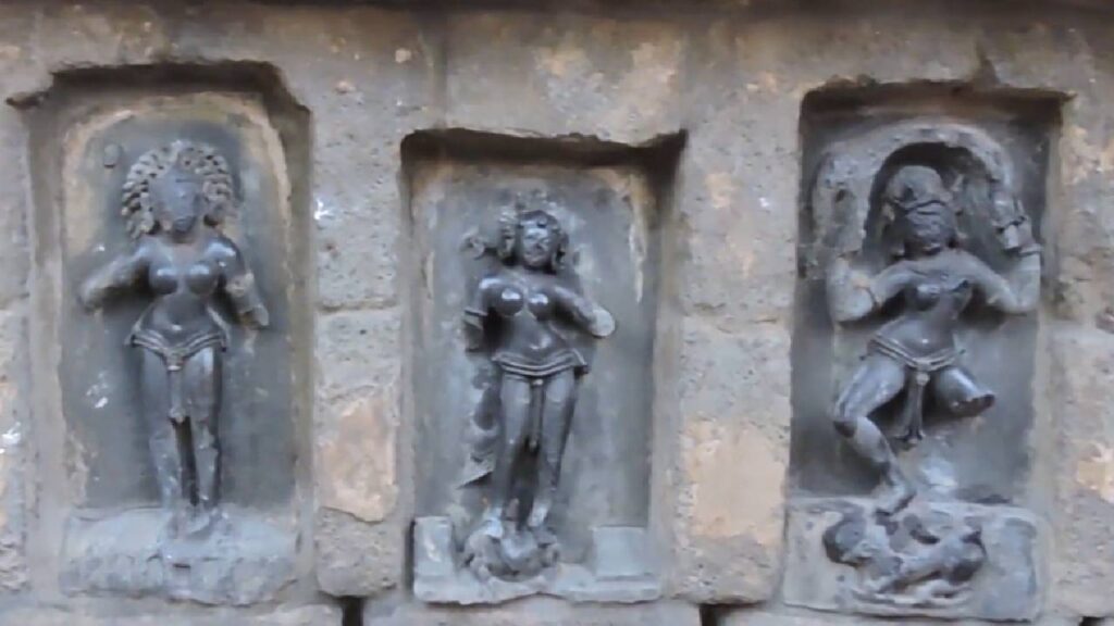 Chausath Yogini Temple Hirapur Photos